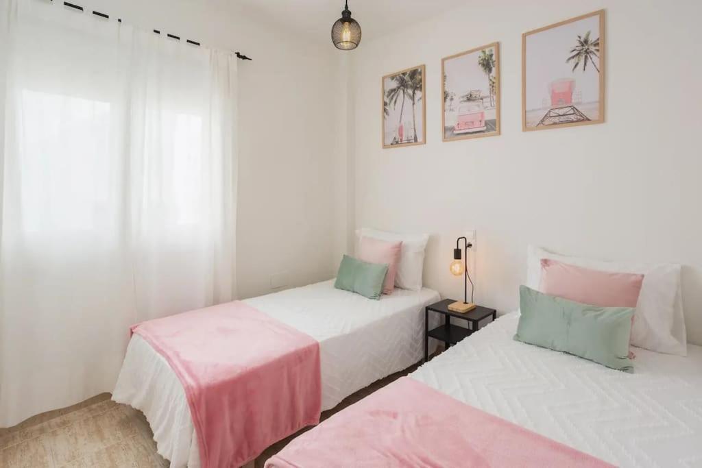 Mediterranean Breeze Beach House Верхель Экстерьер фото