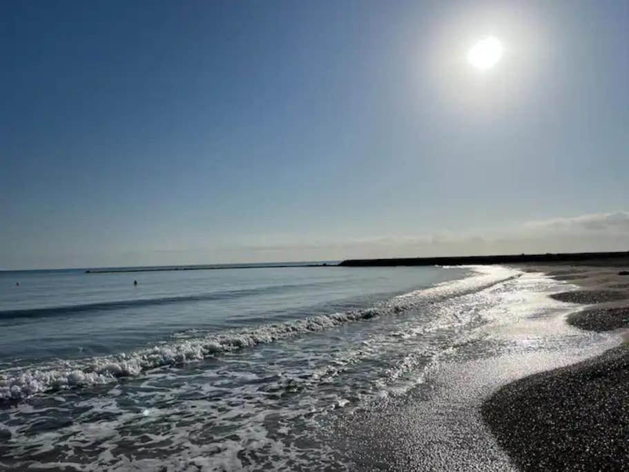 Mediterranean Breeze Beach House Верхель Экстерьер фото